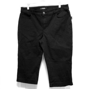 Chaps Capri Pants